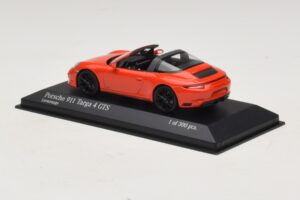 Porsche 911 991 Targa 4 GTS Pomarańczowy Minichamps 1:43 410067341 Metal — zdjęcie 3 z 5