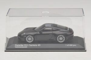 Porsche 911 992 Carrera 4S Czarny Metalik Minichamps 1:43 410069320 Metal — zdjęcie 4 z 5
