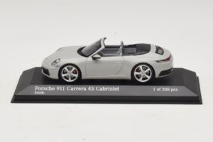Porsche 911 992 Carrera 4S Kabriolet Szary Minichamps 1:43 410069331 Metal
