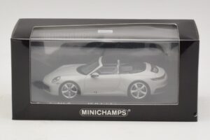 Porsche 911 992 Carrera 4S Kabriolet Szary Minichamps 1:43 410069331 Metal — zdjęcie 5 z 5