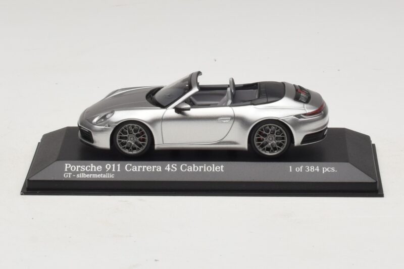 Porsche 911 992 Carrera 4S Kabriolet Srebrny Minichamps 1:43 Porsche 911 992 Carrera 4S Kabriolet Srebrny Minichamps 1:43 410069330 Metal