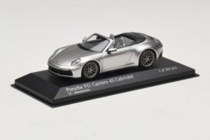 Porsche 911 992 Carrera 4S Kabriolet Srebrny Minichamps 1:43 410069330 Metal — zdjęcie 2 z 5