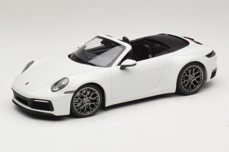 Porsche 911 992 Carrera 4S Kabriolet Biały Minichamps 1:18 155067330 Metal