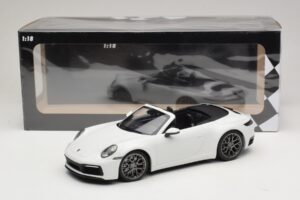 Porsche 911 992 Carrera 4S Kabriolet Biały Minichamps 1:18 155067330 Metal — zdjęcie 6 z 6