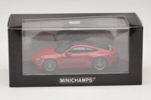 Porsche 911 992 Carrera 4S Czerwony Minichamps 1:43 410069321 Metal — zdjęcie 5 z 5