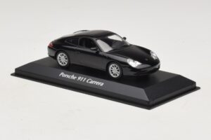 Porsche 911 996 Carrera Czarny Maxichamps 1:43 940061020 Metal — zdjęcie 3 z 5