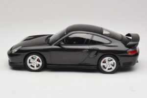 Porsche 911 996 GT2 Czarny Metalik KK-Scale 1:18 KKDC181453 Metal — zdjęcie 3 z 6