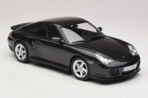 Porsche 911 996 Turbo Czarny Metalik KK-Scale 1:18 KKDC181472 Metal — zdjęcie 4 z 6