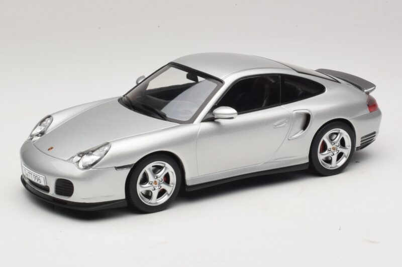 Porsche 911 996 Turbo Srebrny KK-Scale 1:18 KKDC181471 Metal