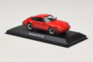 Porsche 911 SC Czerwony Maxichamps 1:43 940062021 Metal — zdjęcie 3 z 5