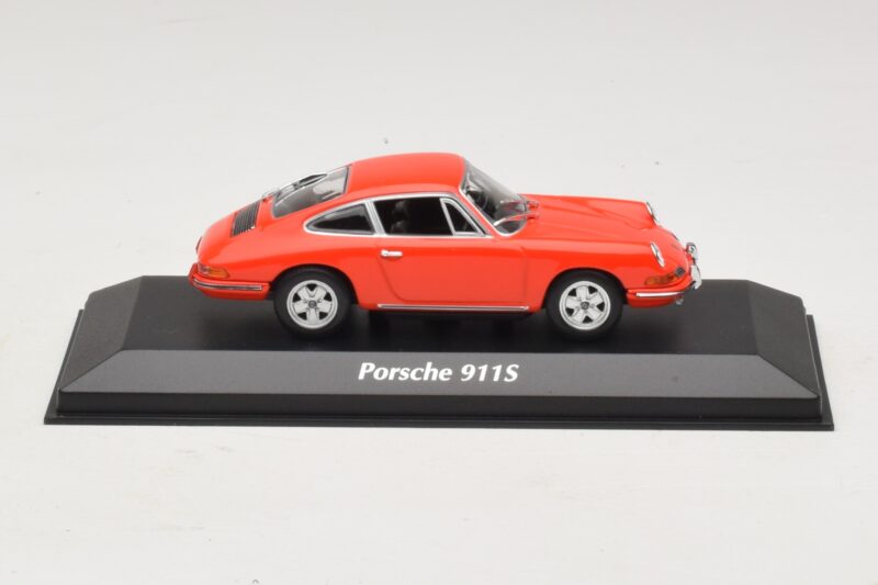 Porsche 911S Pomarańczowy Maxichamps 1:43 Porsche 911S Pomarańczowy Maxichamps 1:43 940067120 Metal