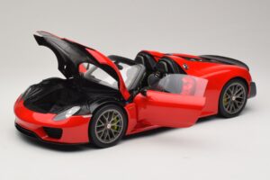 Porsche 918 Spyder Weissach Package Guards Red AUTOart 1:12 12122 Metal — zdjęcie 2 z 8