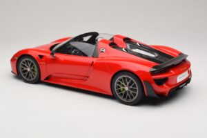 Porsche 918 Spyder Weissach Package Guards Red AUTOart 1:12 12122 Metal — zdjęcie 7 z 8