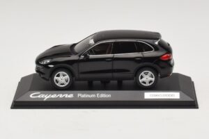 Porsche Cayenne 9PA Edycja Platynowa Czarny Minichamps 1:43 WAP0200160E Metal
