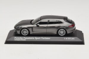 Porsche Panamera 971 Sport Turismo 4S Szary Minichamps 1:43 410066111 Metal