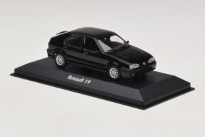 Renault 19 Czarny Maxichamps 1:43 940113701 Metal — zdjęcie 3 z 5