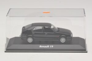 Renault 19 Czarny Maxichamps 1:43 940113701 Metal — zdjęcie 4 z 5