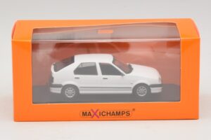 Renault 19 Biały Maxichamps 1:43 940113700 Metal — zdjęcie 5 z 5