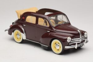 Renault 4CV Kasztanowy Solido 1:18 8048 Metal — zdjęcie 4 z 6