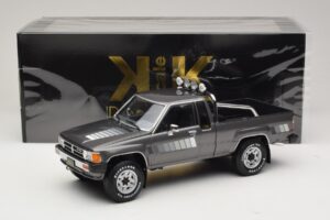 Toyota Hilux N50 Xtra Cab 4x4 Szary Metalik KK-Scale 1:18 KKDC181563 Metal — zdjęcie 6 z 6