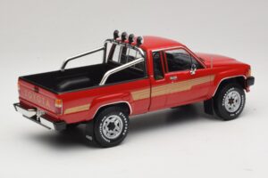 Toyota Hilux N50 Xtra Cab 4x4 Czerwony KK-Scale 1:18 KKDC181562 Metal — zdjęcie 2 z 6