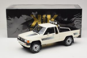 Toyota Hilux N50 Xtra Cab 4x4 Biały KK-Scale 1:18 KKDC181564 Metal — zdjęcie 6 z 6