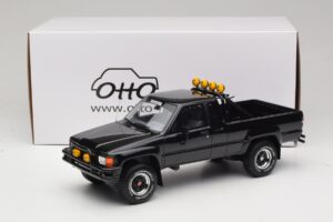 Toyota Hilux N60 SR5 Back to the Future II Czarny Połysk Otto 1:18 OT481 Żywica — zdjęcie 6 z 6