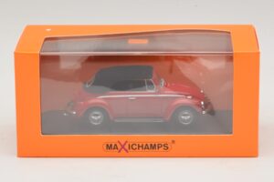 Volkswagen 1302 Kabriolet Czerwony Maxichamps 1:43 940055031 Metal — zdjęcie 5 z 5