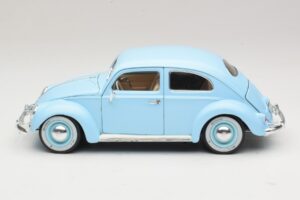 Volkswagen Garbus Niebieski Bburago 1:18 3381 Metal — zdjęcie 4 z 8
