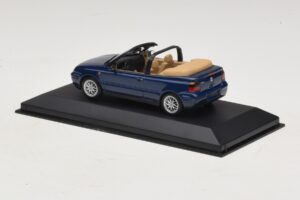 Volkswagen Golf Mk4 Kabriolet Niebieski Edycja Dealerska Minichamps 1:43 GOLF005 Metal — zdjęcie 3 z 5