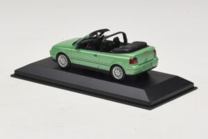 Volkswagen Golf Mk4 Kabriolet Zielony Metalik Minichamps 1:43 430058335 Metal — zdjęcie 3 z 5