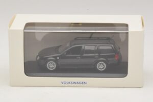 Volkswagen Golf Mk4 Variant Sport Highline BBS Edition Czarny Minichamps 1:43 GOLF008 Metal — zdjęcie 5 z 5