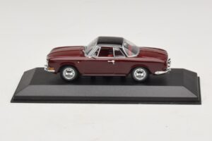 Volkswagen Karmann Ghia Czerwony Z Czarnym Dachem Minichamps 1:43 GHIA002 Metal