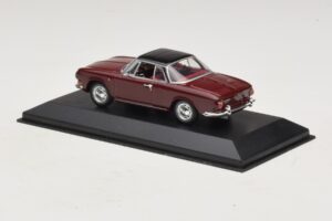 Volkswagen Karmann Ghia Czerwony Z Czarnym Dachem Minichamps 1:43 GHIA002 Metal — zdjęcie 3 z 5