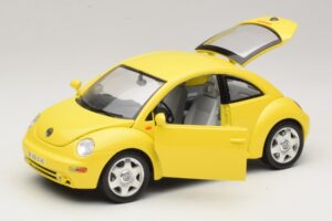 Volkswagen New Beetle A4 Żółty Bburago 1:18 3302 Metal — zdjęcie 2 z 8