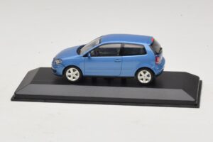 Volkswagen Polo 9N3 Niebieski Minichamps 1:43 POLO001 Metal