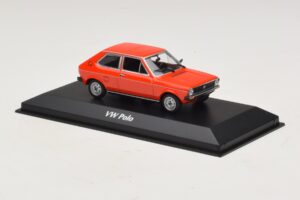 Volkswagen Polo Mk1 Czerwony Maxichamps 1:43 940050500 Metal — zdjęcie 3 z 5