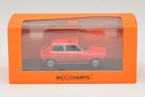 Volkswagen Polo Mk1 Czerwony Maxichamps 1:43 940050500 Metal — zdjęcie 5 z 5