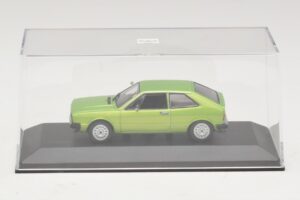 Volkswagen Scirocco Mk1 Zielony Metalik Zamienne Pudełko Maxichamps 1:43 940050420-R1 Metal — zdjęcie 4 z 5