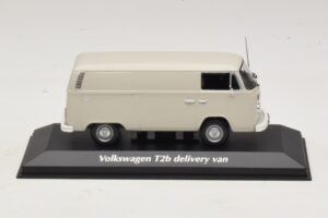 Volkswagen T2b Furgon Dostawczy Szary Maxichamps 1:43 940053060 Metal