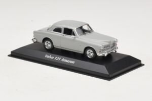Volvo 121 Amazon Szary Maxichamps 1:43 940171000 Metal — zdjęcie 3 z 5