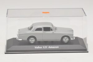 Volvo 121 Amazon Szary Maxichamps 1:43 940171000 Metal — zdjęcie 4 z 5