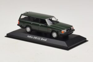 Volvo 240 GL Kombi Ciemnozielony Maxichamps 1:43 940171411 Metal — zdjęcie 3 z 5